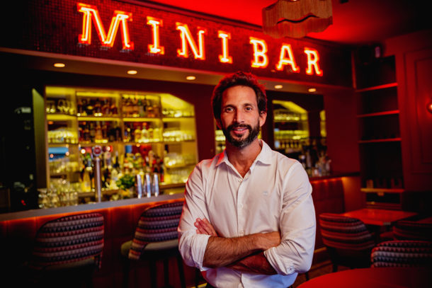mini-bar-porto-a-cidade-na-ponta-dos-dedos-de-sancha-trindade8